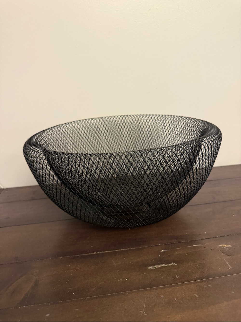 Black Woven Wire Fruit Bowl Basket 12 Inch Modern Decor